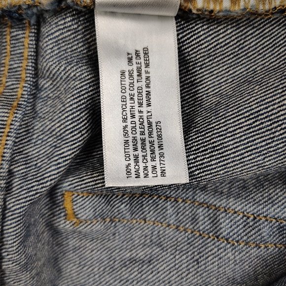 NWT Universal Thread Mid Rise 90s Baggy Jeans Size Woman's 17 - Picture 8 of 10